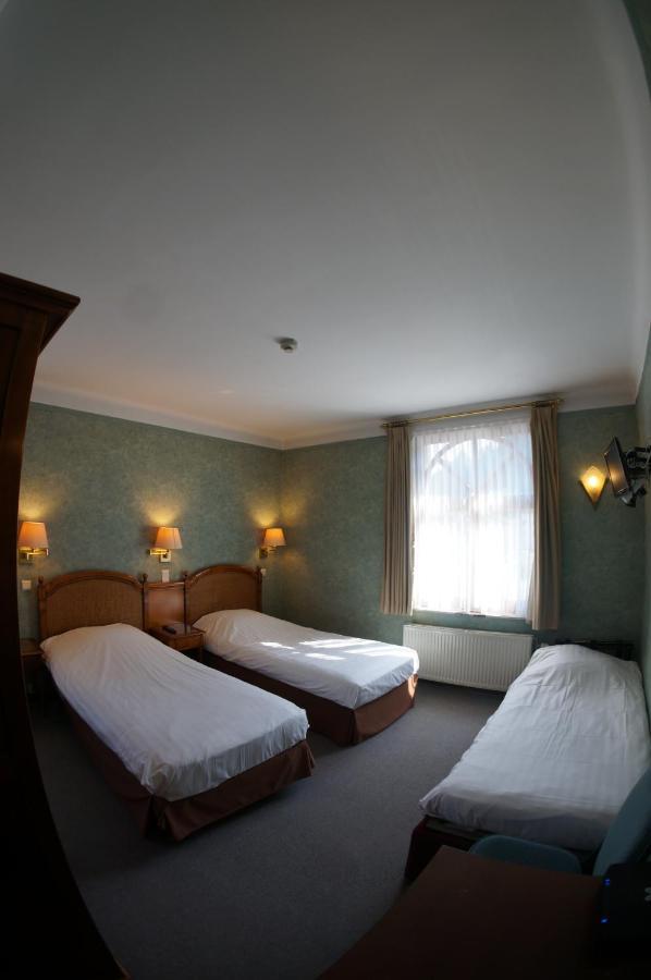 בוילון Hotel Du Roy מראה חיצוני תמונה