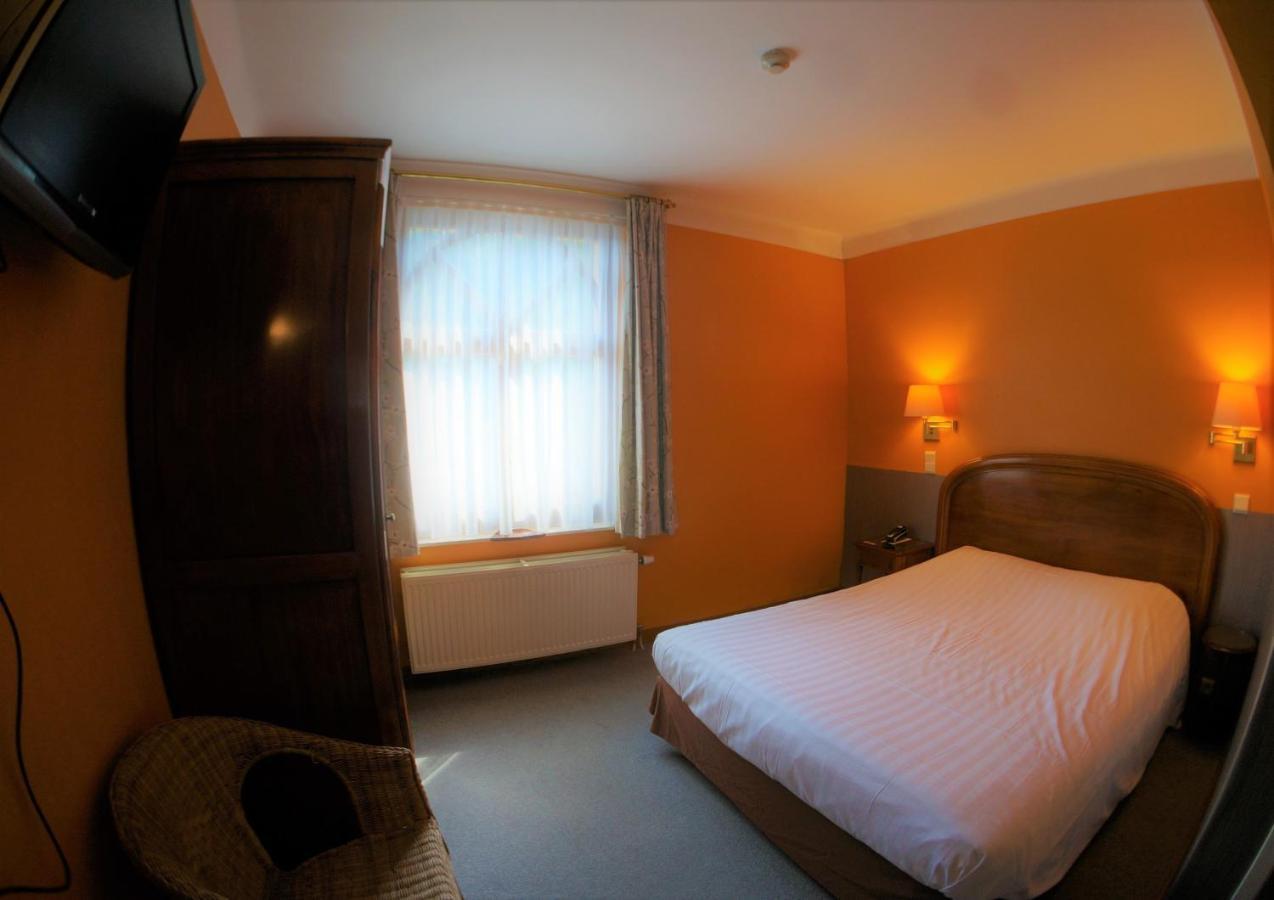 בוילון Hotel Du Roy מראה חיצוני תמונה